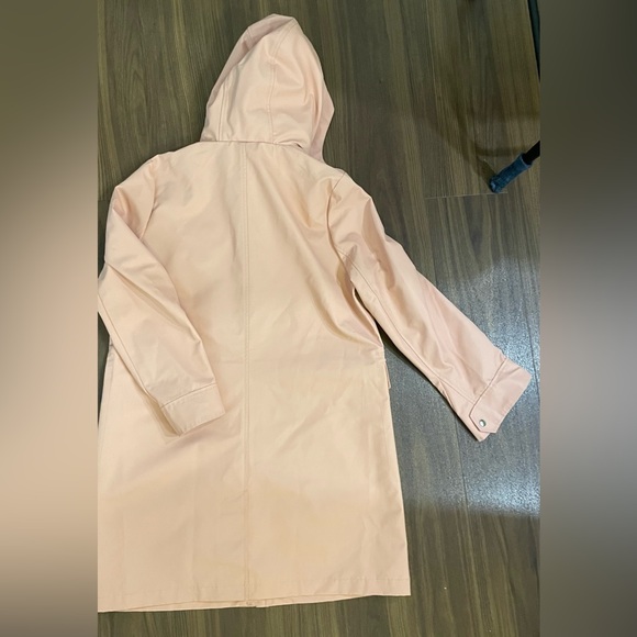 New J Crew Classic raincoat, pink, size S - Picture 5 of 7